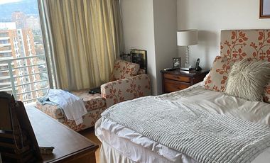 VENTA DEPARTAMENTO 3D, 2B, 2 Estacionamientos - AVD KENNEDY VITACURA