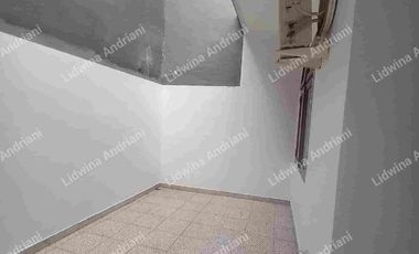 Rumah Disewakan kecil sederhana Sutera Jelita Alam Sutera