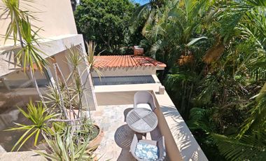 Casa con alberca en venta en flamingos residencial Bucerias