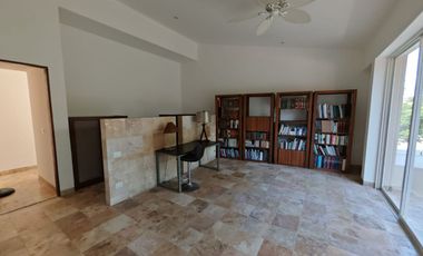 Casa con alberca en venta en flamingos residencial Bucerias