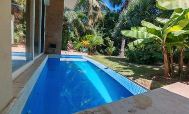 Casa con alberca en venta en flamingos residencial Bucerias