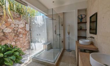 Casa con alberca en venta en flamingos residencial Bucerias