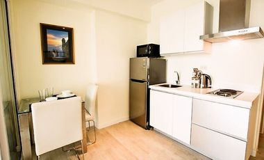 💼 “Earn from Azure: Airbnb or Long-Term Rentals”