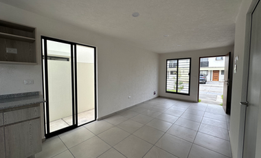 CASA 2 RECAMARAS EN ADAMAR EN TLAJOMULCO DE ZUÑIGA