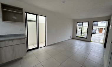 CASA 2 RECAMARAS EN ADAMAR EN TLAJOMULCO DE ZUÑIGA