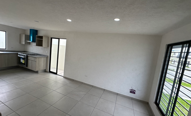 CASA 2 RECAMARAS EN ADAMAR EN TLAJOMULCO DE ZUÑIGA