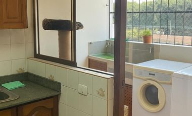 VENDO DEPARTAMENTO  MUY ILUMINADO - FRENTE A PARQUE - PISO 5 - 3 DORMITORIOS - 1 COCHERA - LA CASTELLANA - SURCO