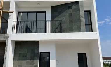 Rumah Scandinavian dekat Kampus UNS Solo