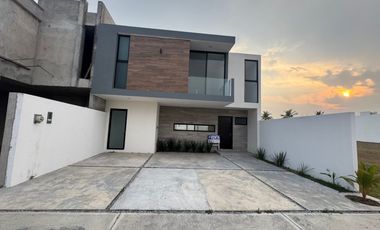CASA EN VENTA EN LOMAS DEL DORADO RIVIERA VERACRUZANA | ARLETTE FLORES