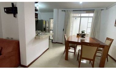 SE ARRIENDA CASA AMOBLADA EN MACHALA, URB PRIVADA