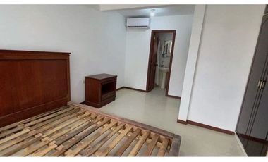 SE ARRIENDA CASA AMOBLADA EN MACHALA, URB PRIVADA