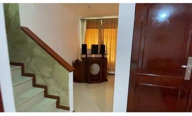 SE ARRIENDA CASA AMOBLADA EN MACHALA, URB PRIVADA