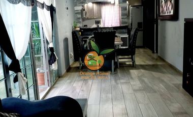 CASA EN VENTA EN ESQUINA, EN FRACCIONAMIENTO ARRAYANES DE GUADALAJARA