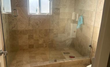 CASA EN VENTA EN RANCHO SANTA MONICA