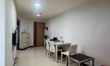 Fully Furnished 2BR Unit in One Central, Salcedo Village