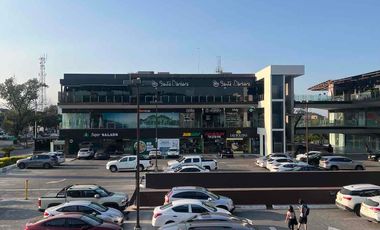 Local Comercial en Renta Plaza Las Villas