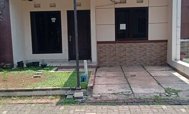 Cimahpar, Bogor, Dijual/Disewakan Rumah 2 Kamar tidur