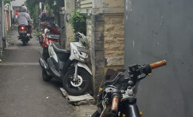 Petakan Di kontrakan Cipulir Kebayoran Lama Blok M