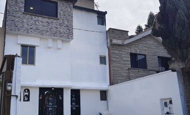 Casa en Venta en Jardines del Alba, Cuautitlan Izcalli, Estado de México