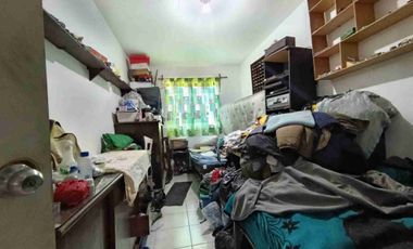 CASA EN VENTA EN UNIDAD ERMITA ZARAGOZA.