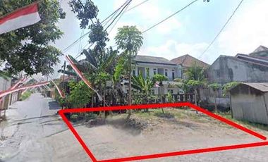 Dijual Tanah Pekarangan Hook 2 Muka Dekat Patangpuluhan