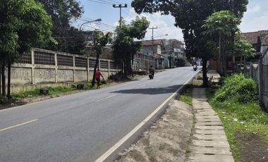 Dijual Tanah Strategis di Jalan Raya Batujajar Bandung Barat Lokasi Komersial