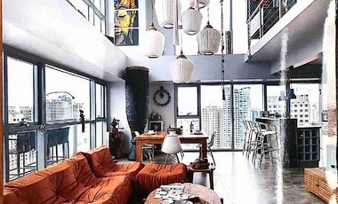 Luxury 3BR Makati - Balcony - Custom Furnished