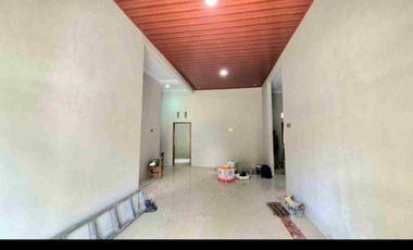 Rumah Baru Murah Solo Kota Finishing Dekat ke Manahan