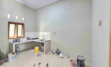 Rumah Baru Murah Solo Kota Finishing Dekat ke Manahan