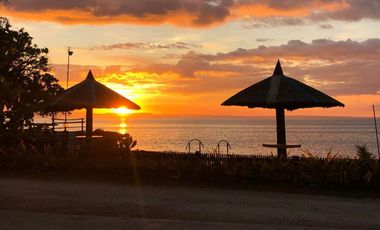 Beachfront House – Your Home & Business