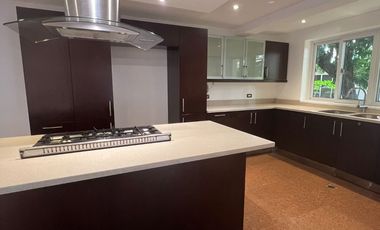 Townhouse For Sale in Green Valley, Valle Verde 1, Pasig City