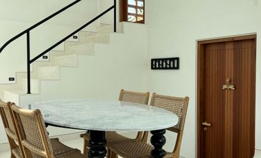 2-Bedroom Villa with Modern Architecture in Buduk