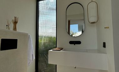 2-Bedroom Villa with Modern Architecture in Buduk