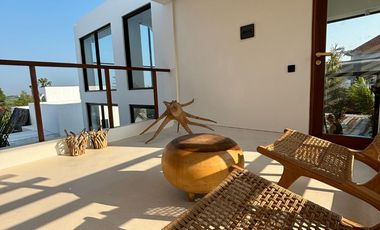 2-Bedroom Villa with Modern Architecture in Buduk