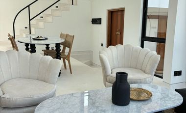 2-Bedroom Villa with Modern Architecture in Buduk