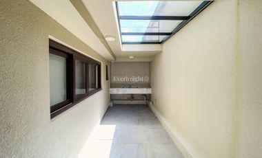Three Bedroom 3BR House and Lot For Rent in Mckinley West Village | 8561