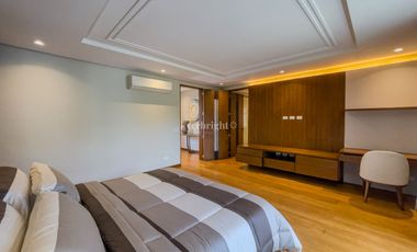 Three Bedroom 3BR House and Lot For Rent in Mckinley West Village | 8561