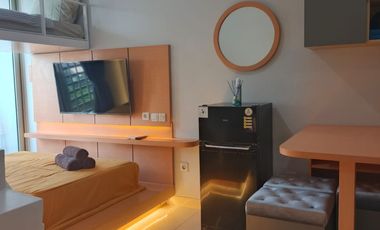 Apartemen Taman Anggrek Residences Jakarta Barat 3 BR Full Furnished