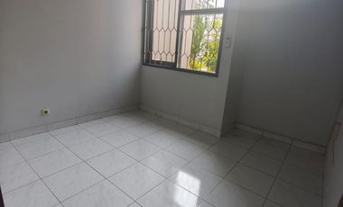 Di sewakan rumah alam sutra Cluster harmoni