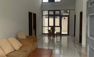 Di sewakan rumah alam sutra Cluster harmoni