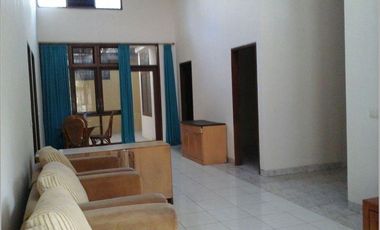 Di sewakan rumah alam sutra Cluster harmoni