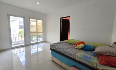 Rumah 2lt 10x22 220m Type 5KT Cluster Palm Spring JGC Jakarta Garden City Cakung