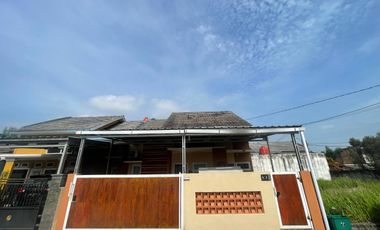 DIJUAL RUMAH KOMPLEK ROYAL ABADI REISDENCE MAYOR ZEN PUSRI PALEMBANG