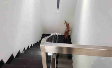 Jual Rumah Mewah Golf Furnish Batam Center di Grand Summit