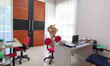 Jual Rumah Mewah Golf Furnish Batam Center di Grand Summit