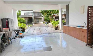 Jual Rumah Mewah Golf Furnish Batam Center di Grand Summit