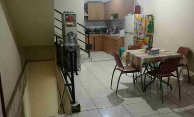 Disewa/Dijual Ruko siap pakai pinggir jalan raya