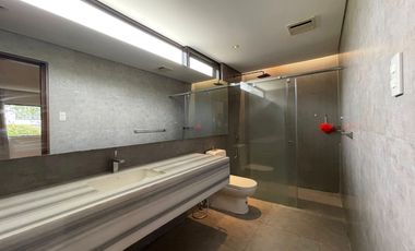 House Meditteranean with Pool and Garden For Rent Dasmarinas Village Makati