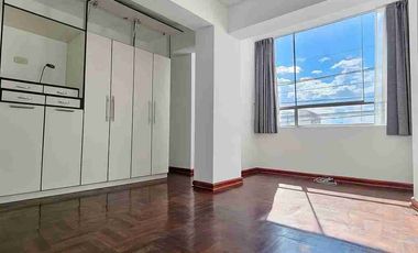DEPARTAMENTO 2DO PISO EN VENTA FRENTE A PARQUE LARAPA