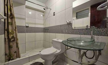 DEPARTAMENTO 2DO PISO EN VENTA FRENTE A PARQUE LARAPA